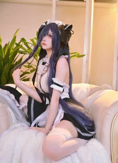 她引神明坠落_蓝光手机在线看